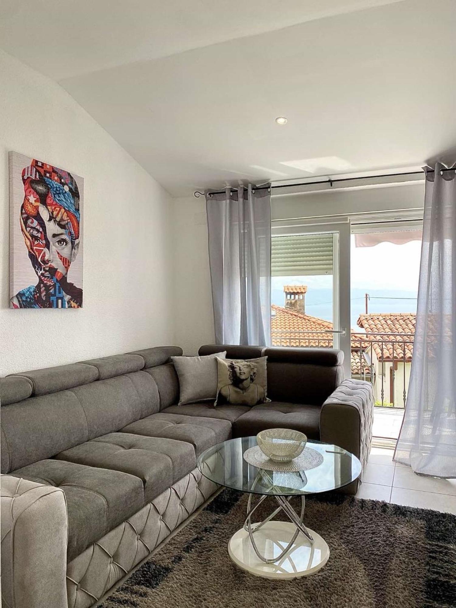 Apartments Ema Lovran Dış mekan fotoğraf