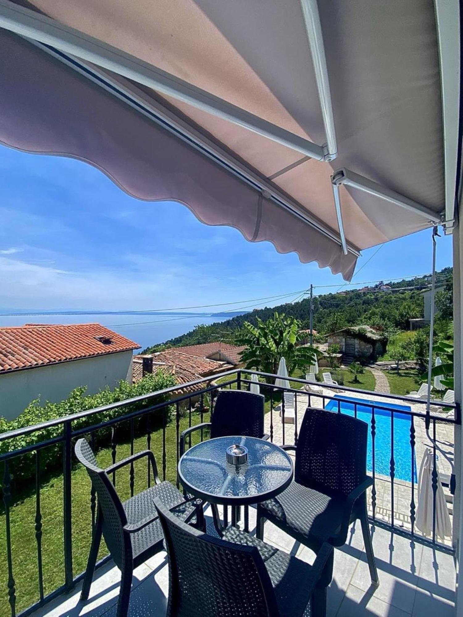 Apartments Ema Lovran Dış mekan fotoğraf